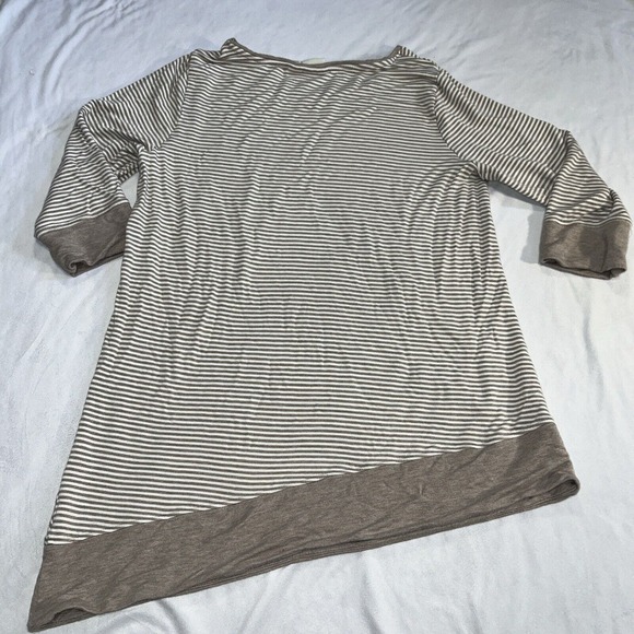 Chicos Sz 2 ZENERGY RETREAT Asymmetrical Tunic - Picture 10 of 11